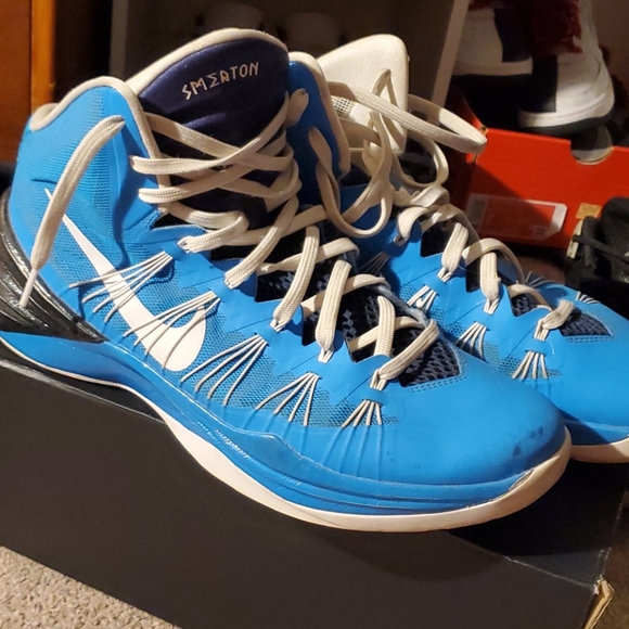 Nike hyper dunk nike id customs - Picture 3 of 3